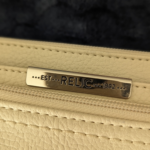 Women's Relic Crossbody Purse - Picture 10 of 16